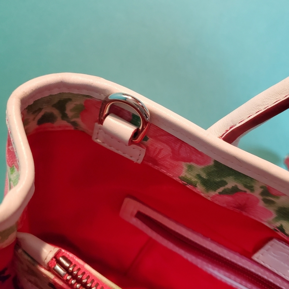 Dooney & Bourke tote - Picture 10 of 11